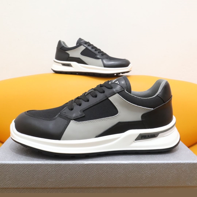 Pra*a casual shoes